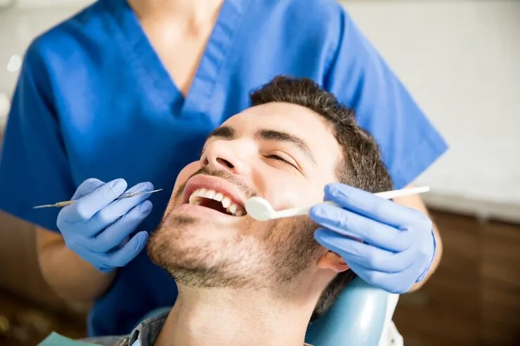 how do dental implants work